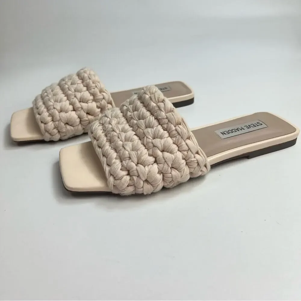 Steve Madden • Maldeve Slide Sandal